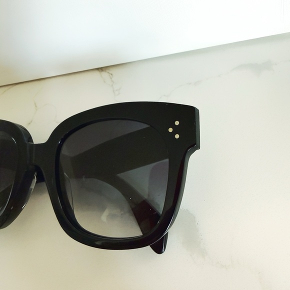 Celine Black CL4002UN Sunglasses with Case and Box - Picture 6 of 14
